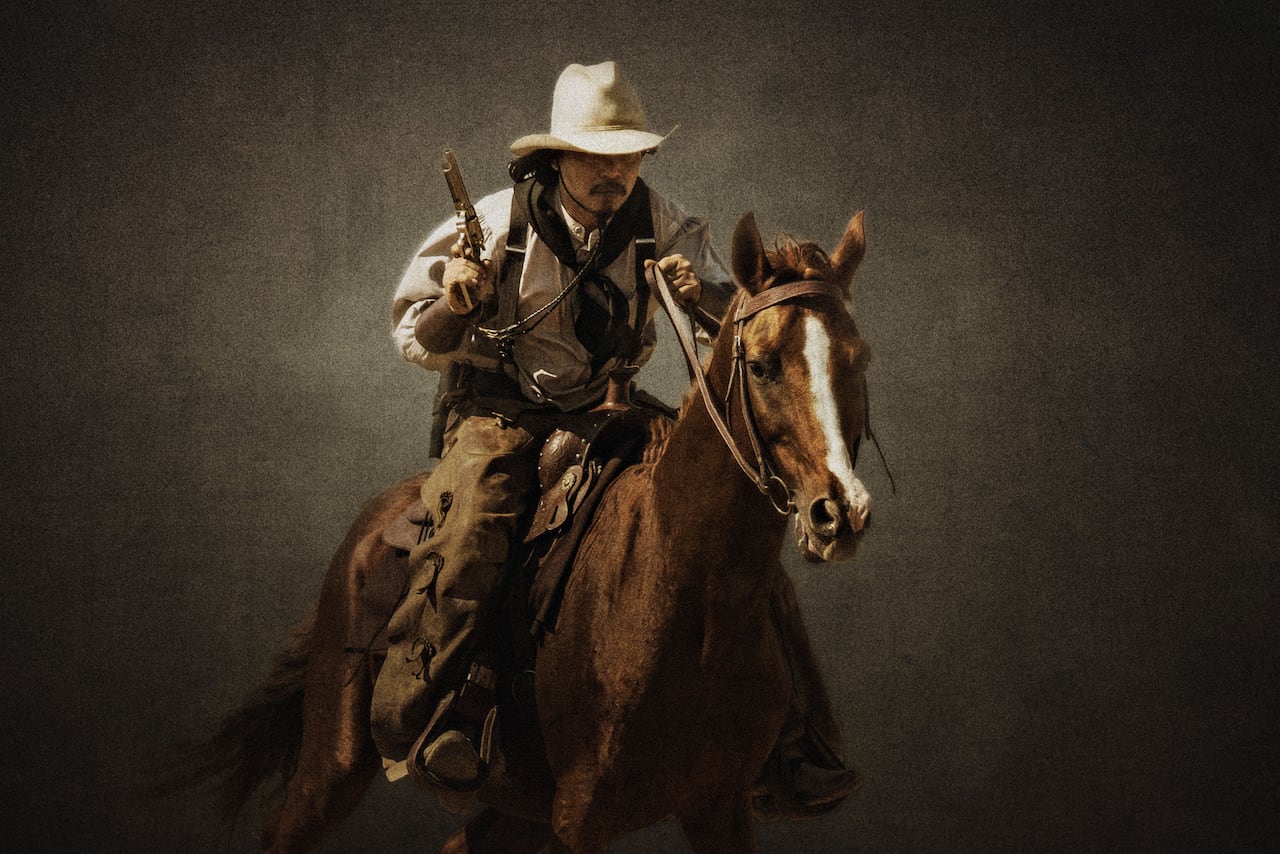 Стоять ковбой песня слушать. (Уилл Роджерс ковбой. Ковбой дикий Запад штат Техас. Ковбои дикого Запада. Вестерн Буффало Билл герой дикого Запада.